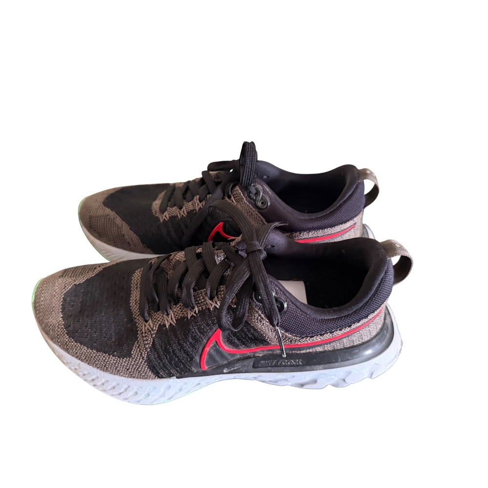 Nike React Infinity Run Flyknit 2 Mens 7.5 Running Shoes Black Red Grey